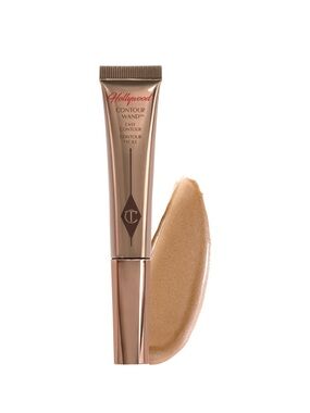 Charlotte Tilbury contour wand in Fair-Medium